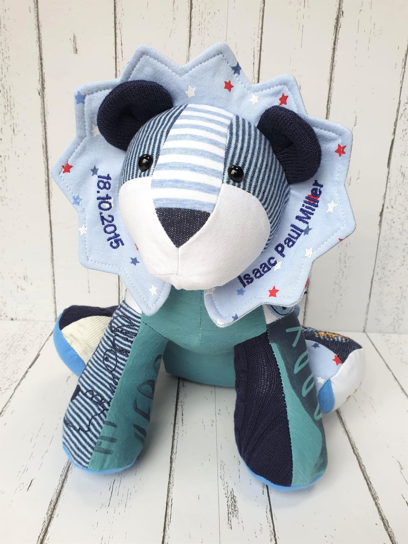 Lion Keepsake animals by Crescent Creations